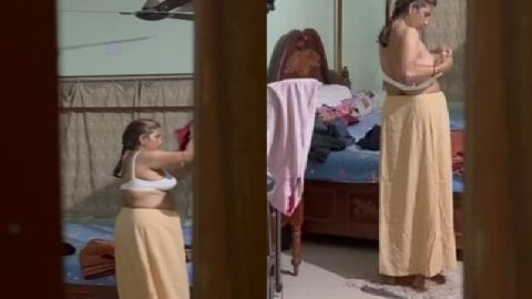 Mom wearing bra caught by horny son viral incest