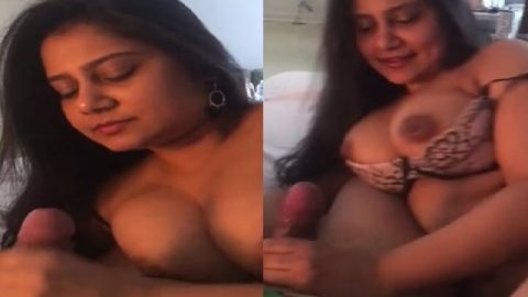 Sexiest Indian blowjob escort babe sex with client