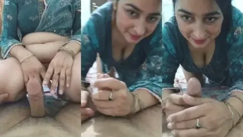 Sex Tape of Busty Desi BBW Bhabhi Giving Blowjob and Fucking Video MMS