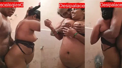 Mature Cpl Having in Bathroom