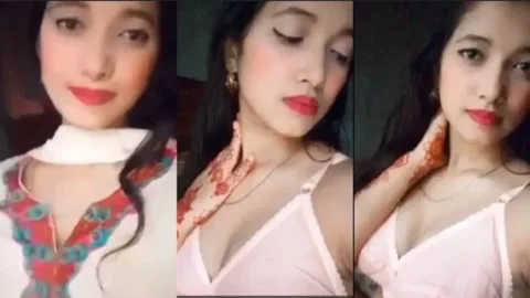 Desi college girl showing her nude Desi Porn MMS