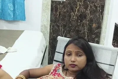 Newly Married Wife Fucking on Hotel Room HD Porn